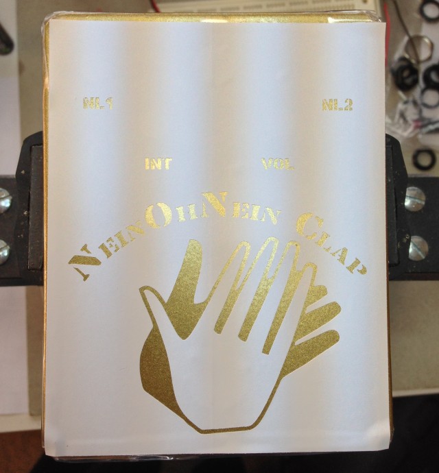 NeinOhNein Clap Pedal Stencil NeinOhNein Clap Pedal Stencil