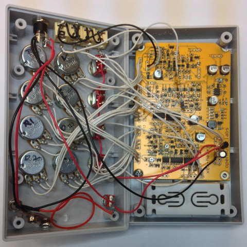 Click to enlarge x0x-heart In Enclosure